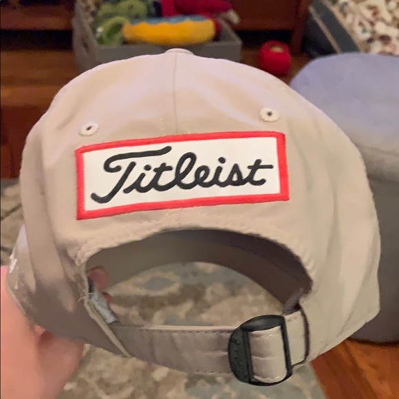 TITLEIST hat - Picture 2 of 4